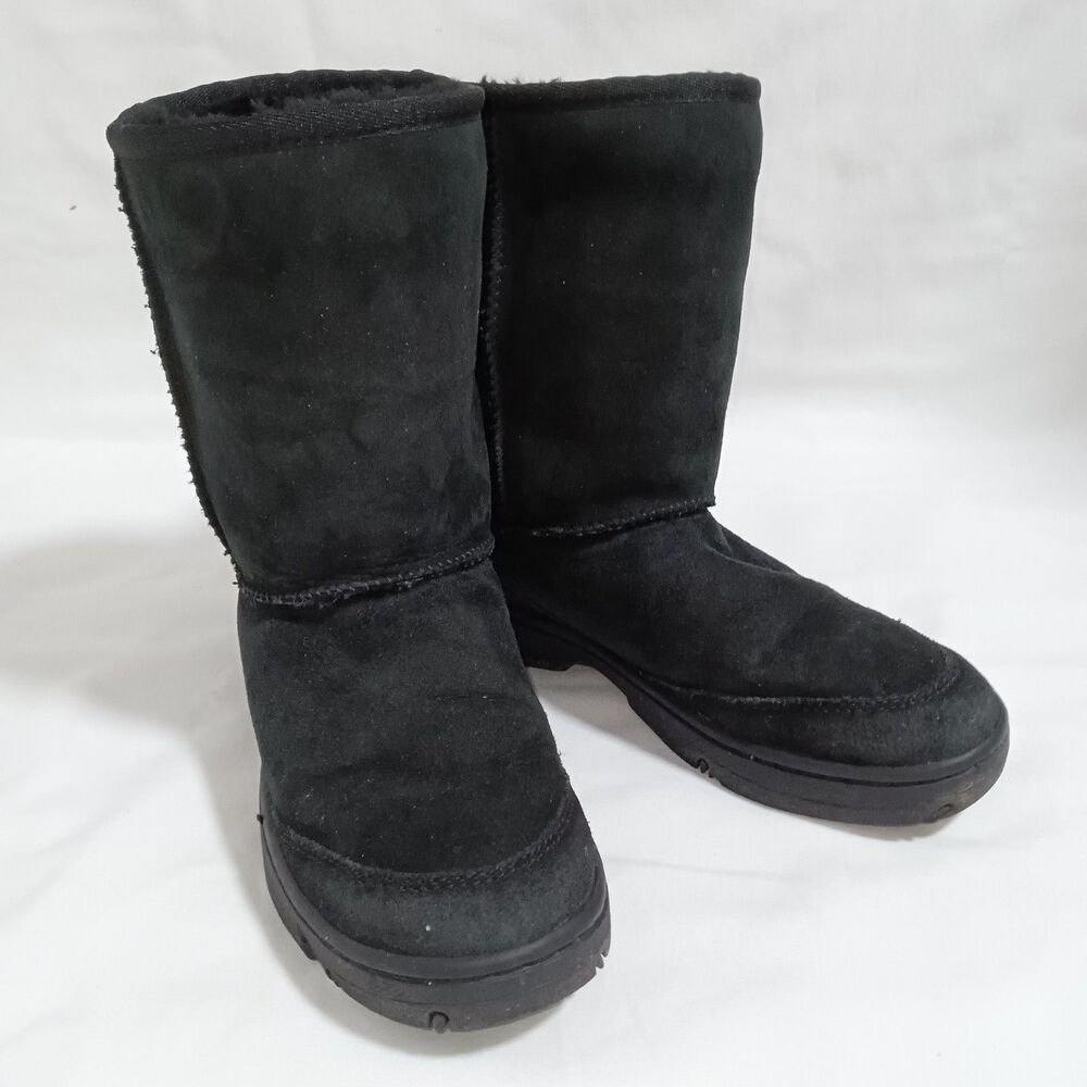 UGG Black Suede Ultimate Short Boots Sherpa Lined Women's Size 7